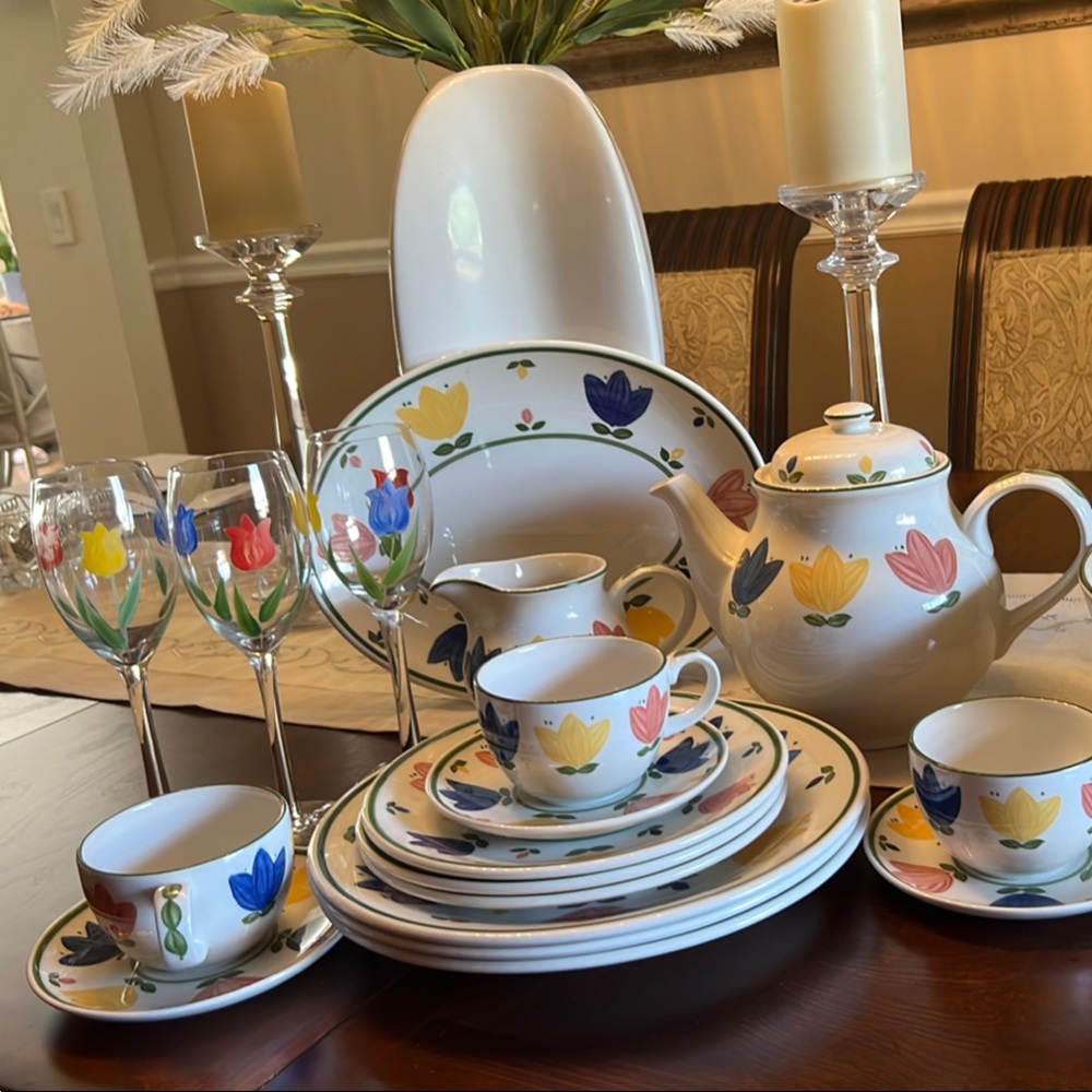 Elegant Hand Painted Dinnerware Set by Johnson Brothers. Pattern “Nicole”